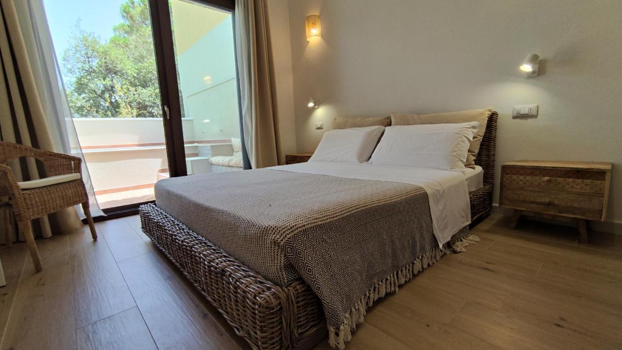 B&B Va' Pensiero Villasimius Exterior foto